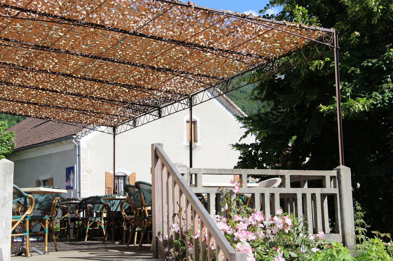 Cafe Brochier Hotel Saint-Julien-en-Vercors Bagian luar foto
