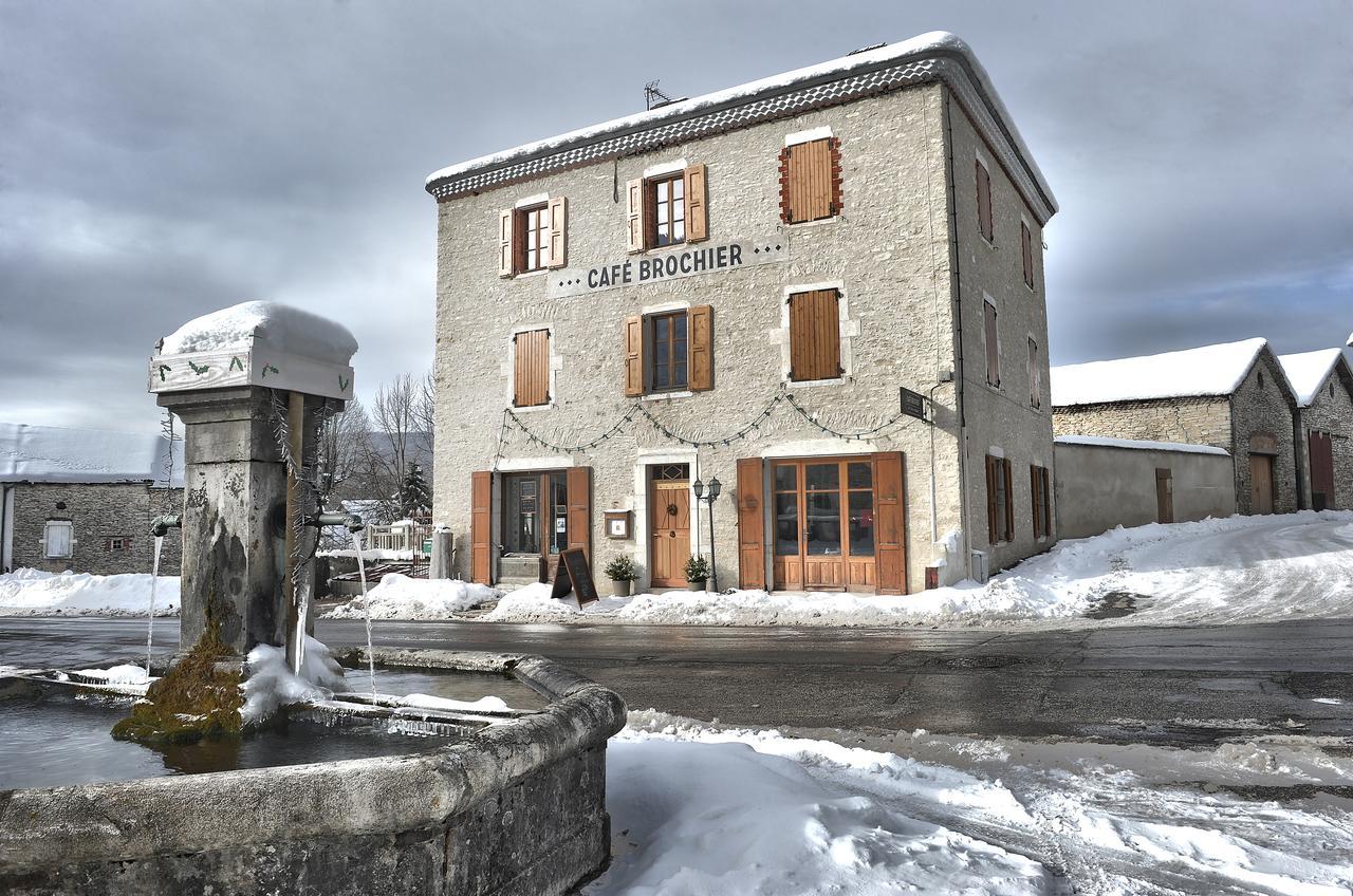 Cafe Brochier Hotel Saint-Julien-en-Vercors Bagian luar foto